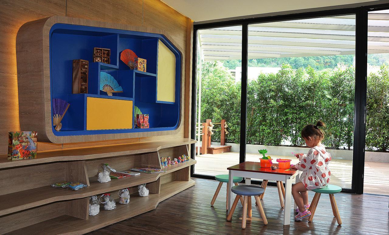 Fusion Suites Phuket Patong Exterior foto The Children's Club at the InterContinental Hotel, Hua Hin, Thailand