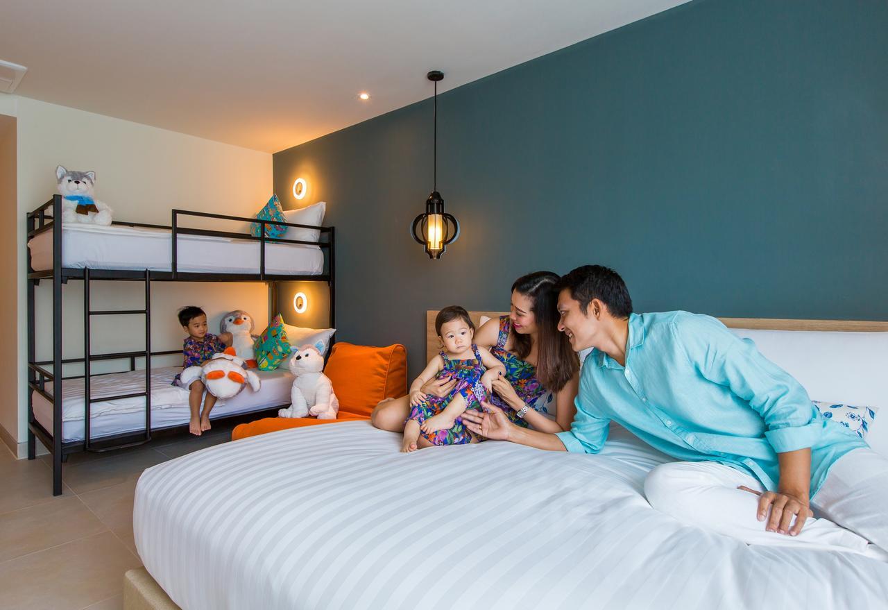 Fusion Suites Phuket Patong Exterior foto Family room at the hotel
